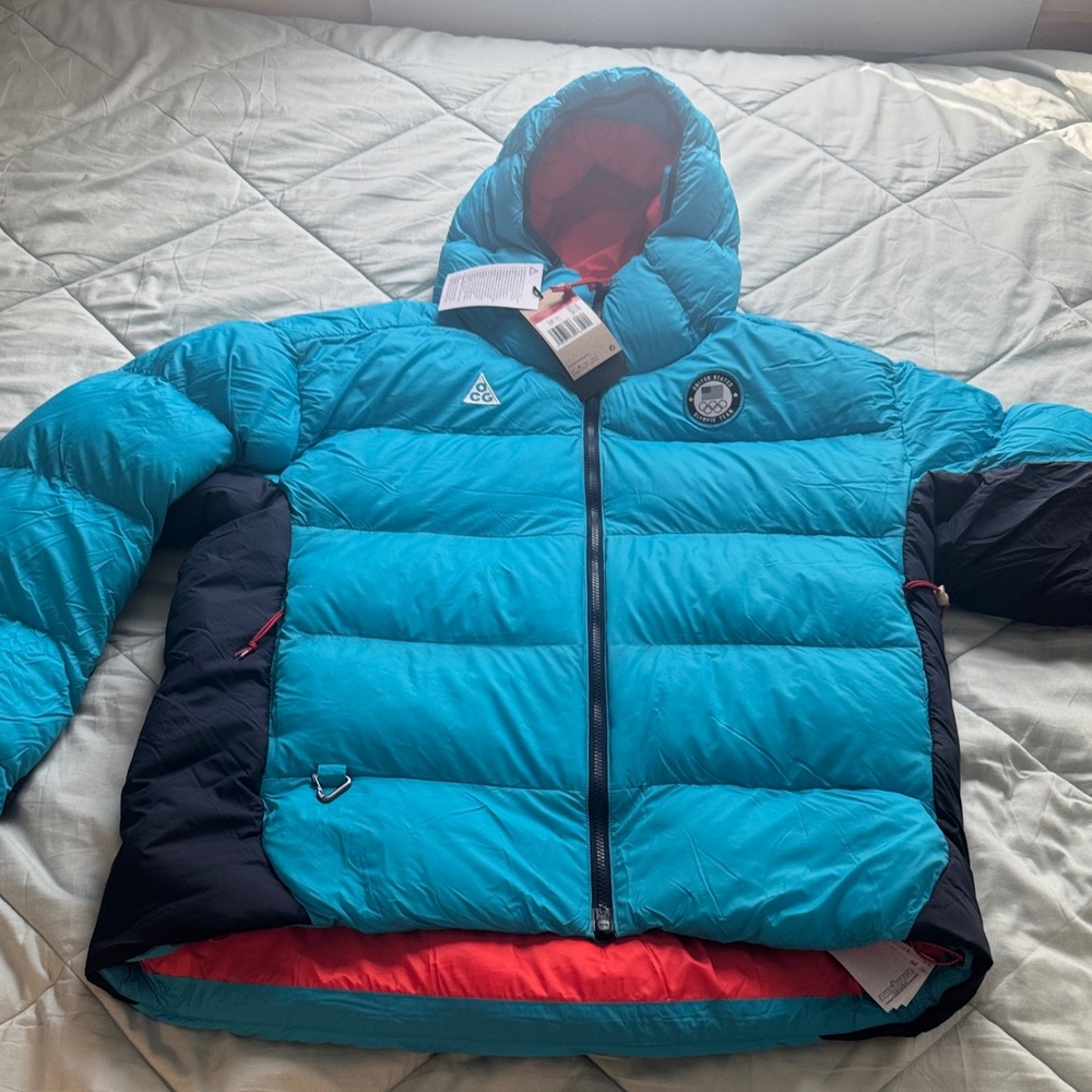 A.C.G. Aqua Down Puffer Jacket with Navy Accents